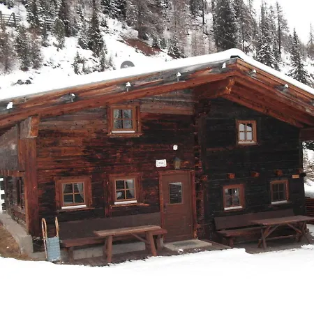 Hüttenzeit Almhütte Ferienhaus Sölden