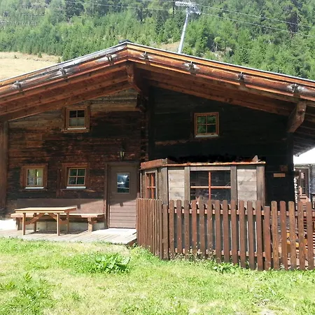 Huettenzeit Almhuette Зёльден